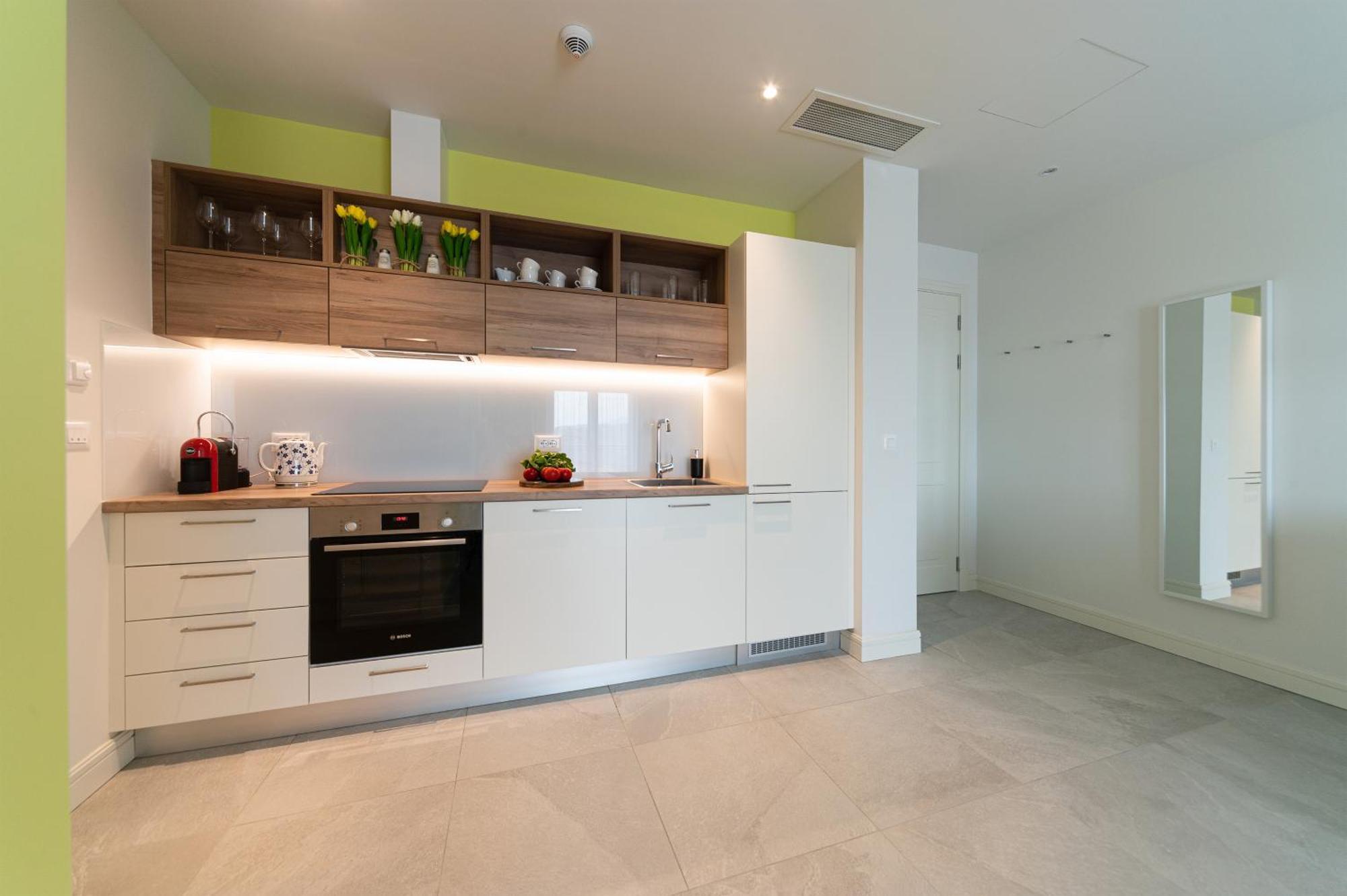 Lustica Apartments Central تيفات المظهر الخارجي الصورة
