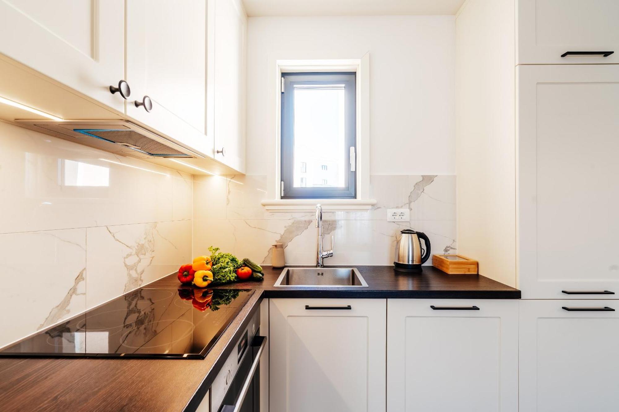 Lustica Apartments Central تيفات المظهر الخارجي الصورة