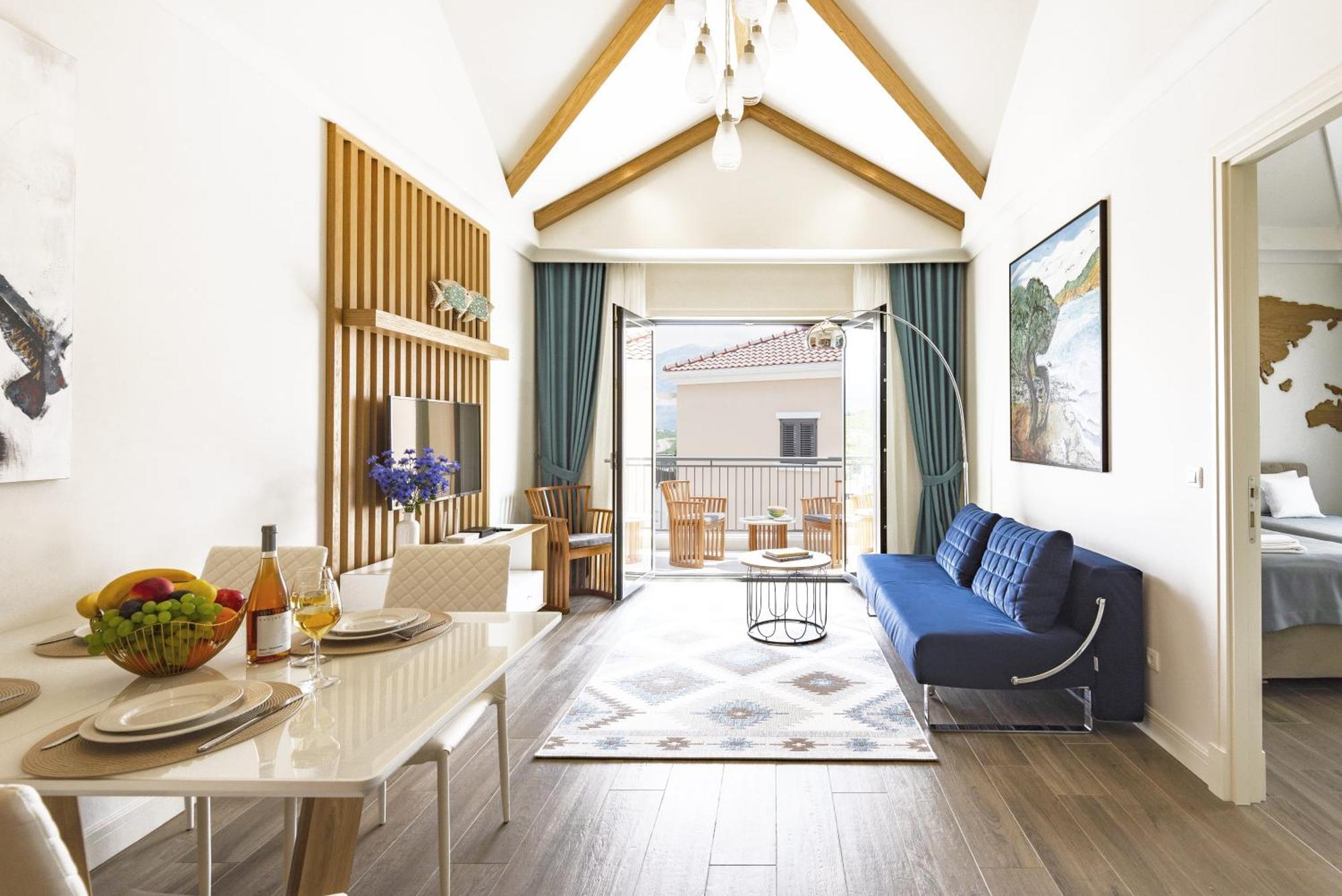 Lustica Apartments Central تيفات الغرفة الصورة